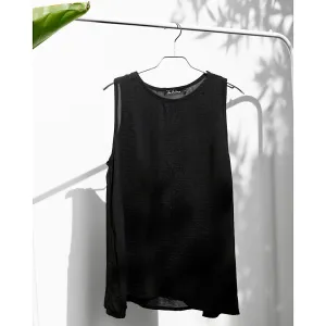 Black Sleeveless basic Blouse