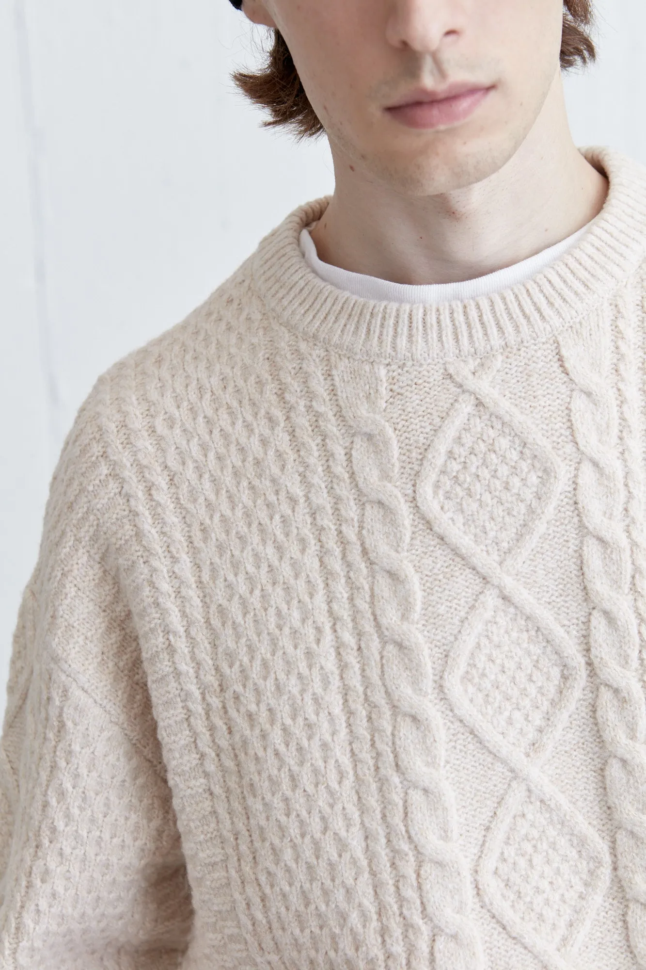 CABLE KNIT CREWNECK SWEATER