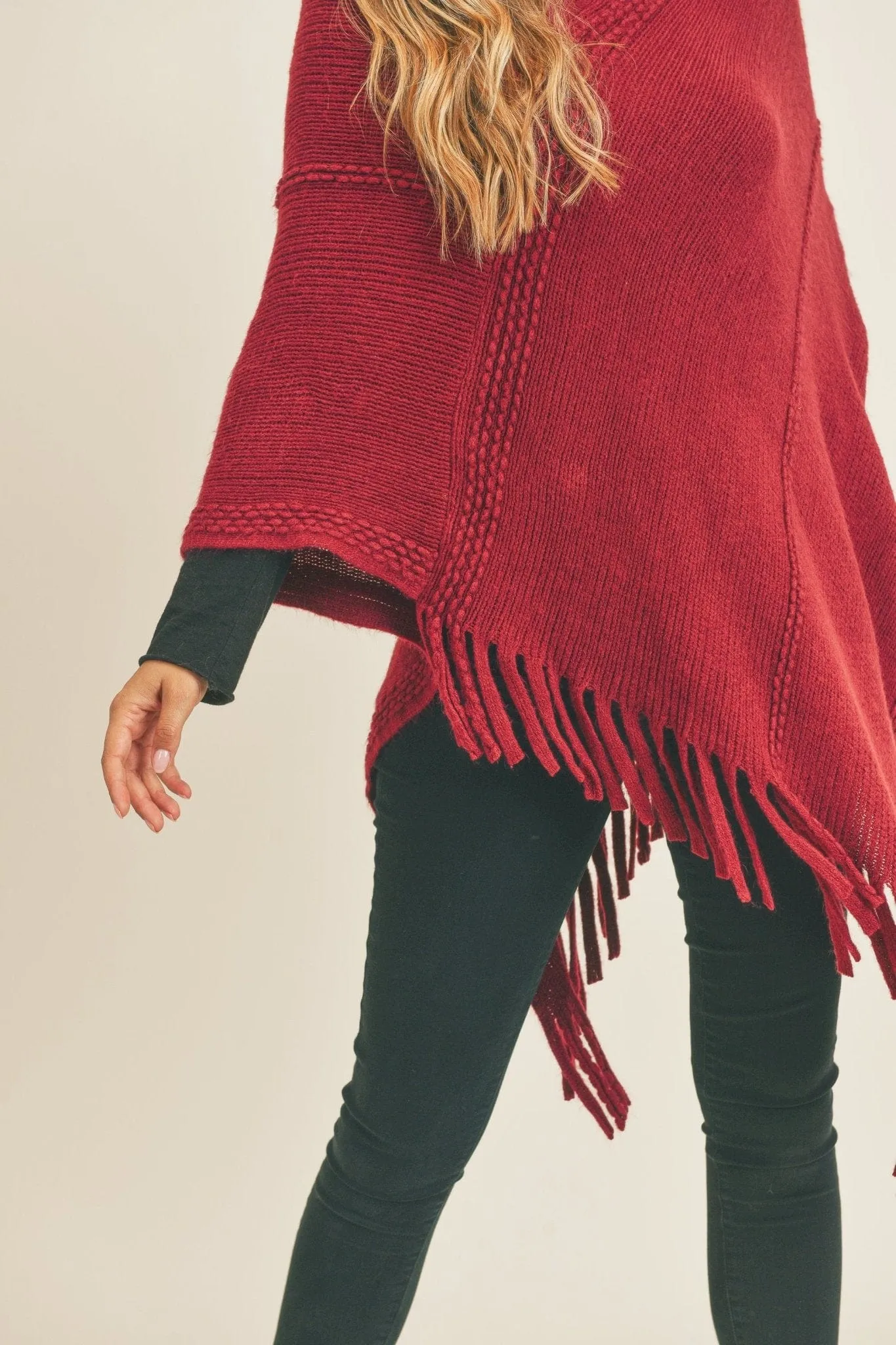 MS0272 Sandy Embossed Line Tassel Poncho