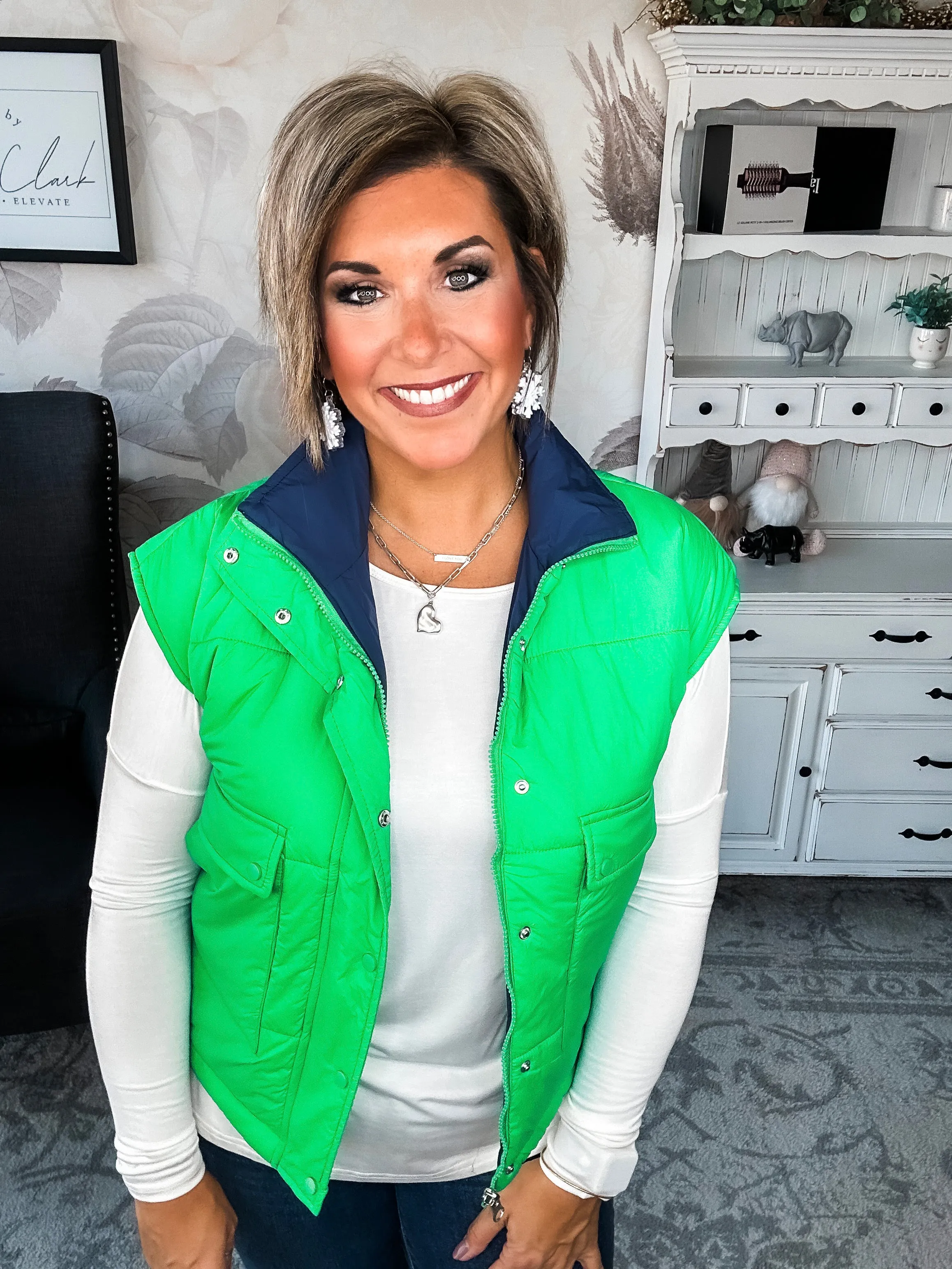 Stay Out All Night Reversible Puffer Vest - Navy/Green